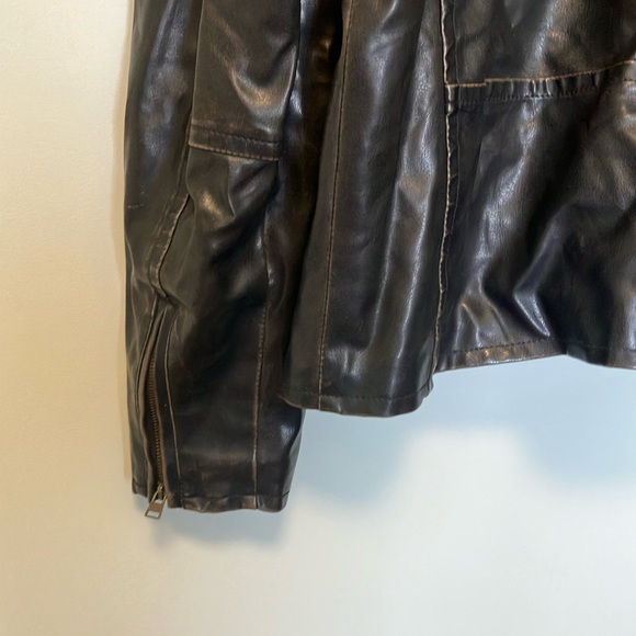 Levi's Brown Faux Leather Jacket with fleece lining and hood - Picture 5 of 6